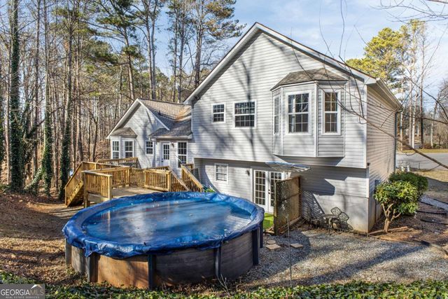 204 Queensbury Court, Acworth, GA 30102