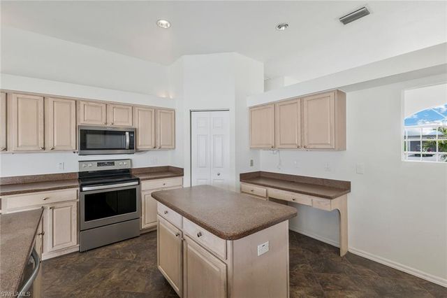 1728 7th AVE, Cape Coral, FL 33993