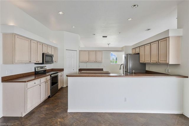 1728 7th AVE, Cape Coral, FL 33993