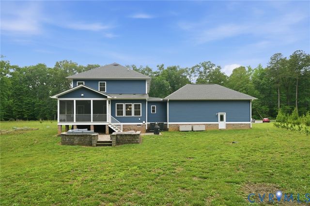 7598 Rural Point Rd, Mechanicsville, VA 23116