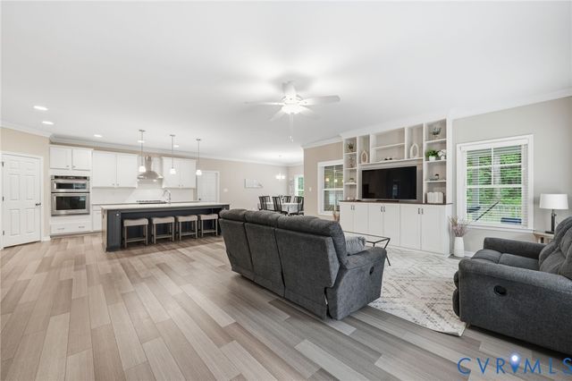 7598 Rural Point Rd, Mechanicsville, VA 23116