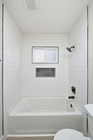 837 E Costner Street, Farmersville, CA 93223