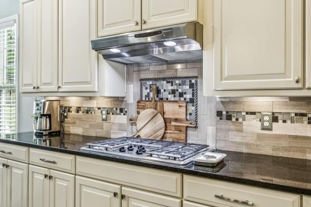 2360 Fulton Circle NW, Acworth, GA 30101