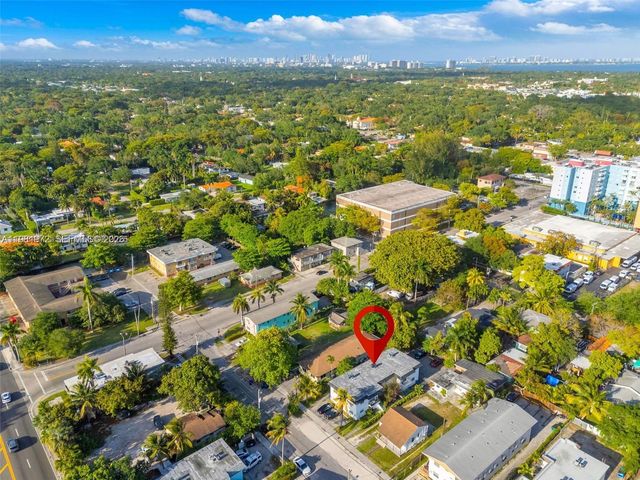 8315 NE Miami Ct 3, Miami, FL 33138