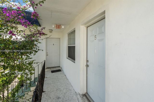 8315 NE Miami Ct 3, Miami, FL 33138