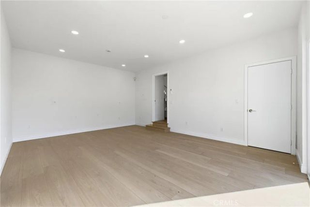 2005 Mt Vernon, Riverside, CA 92507