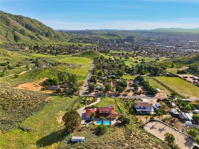 2005 Mt Vernon, Riverside, CA 92507