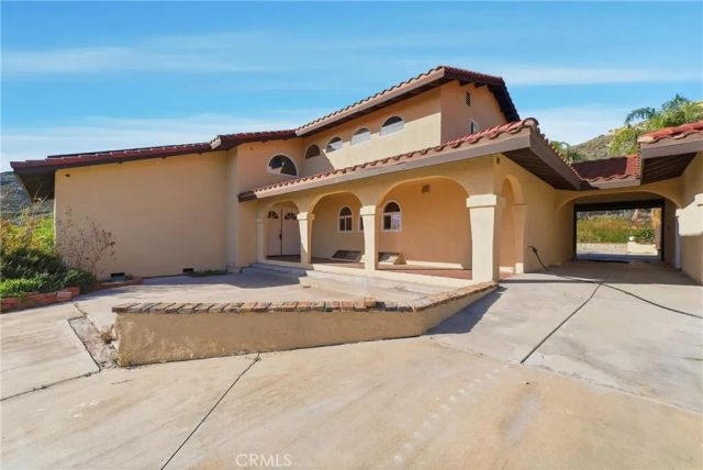 2005 Mt Vernon, Riverside, CA 92507