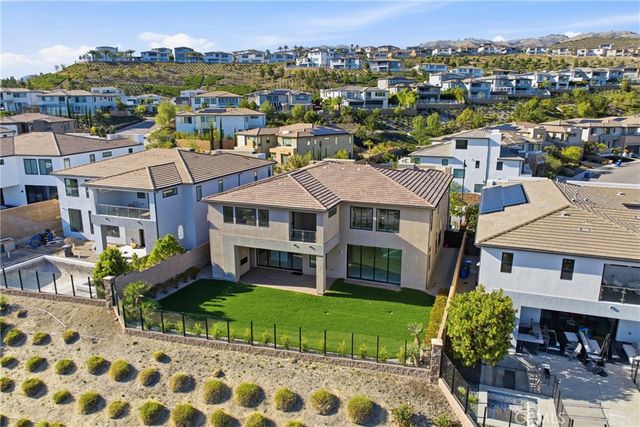 11527 N Darcy, Porter Ranch, CA 91326