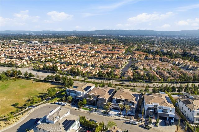 11527 N Darcy, Porter Ranch, CA 91326