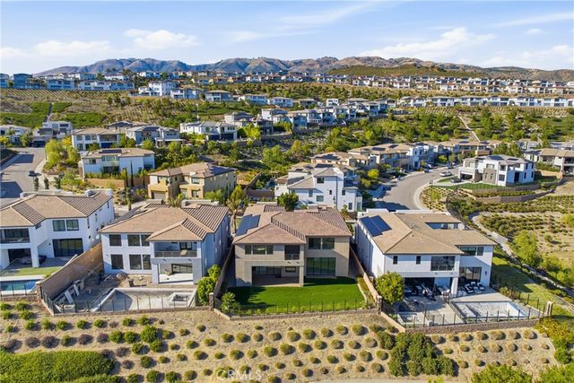 11527 N Darcy, Porter Ranch, CA 91326