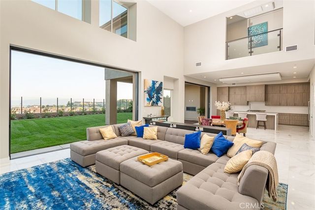 11527 N Darcy, Porter Ranch, CA 91326