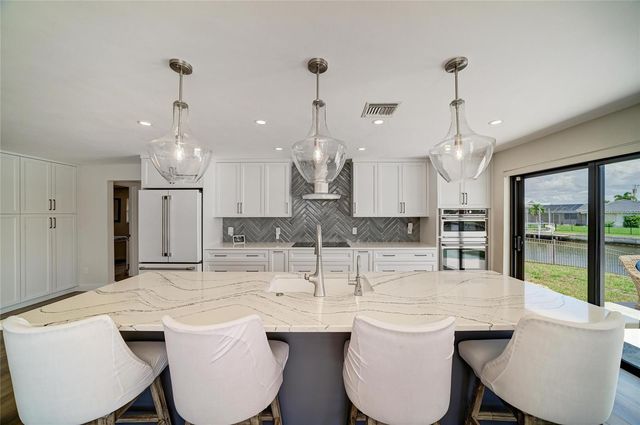602 VIA TUNIS, Punta Gorda, FL 33950