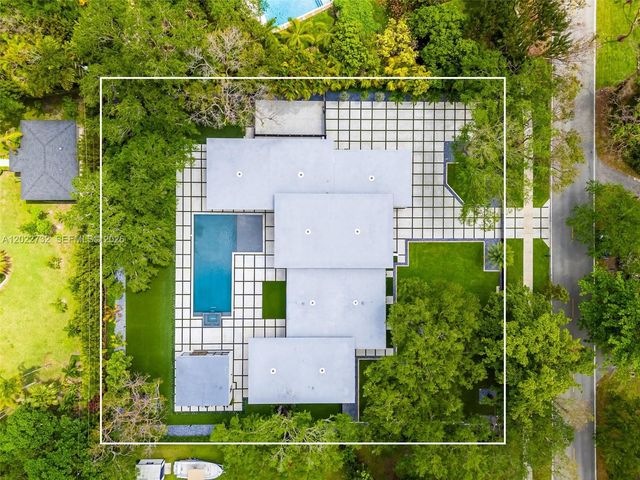 7825 SW 128th St, Pinecrest, FL 33156