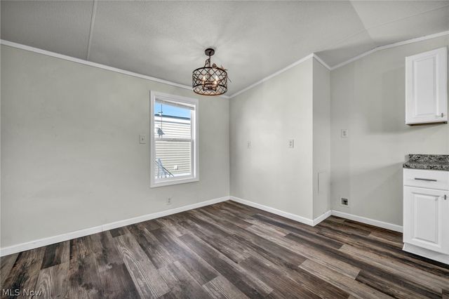 120 Sunset Drive 31, Lodi, OH 44254