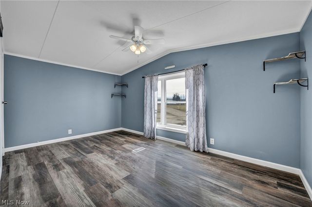 120 Sunset Drive 31, Lodi, OH 44254