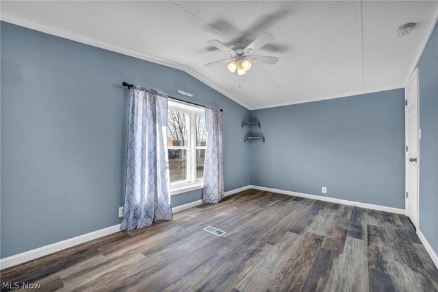 120 Sunset Drive 31, Lodi, OH 44254