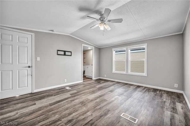 120 Sunset Drive 31, Lodi, OH 44254