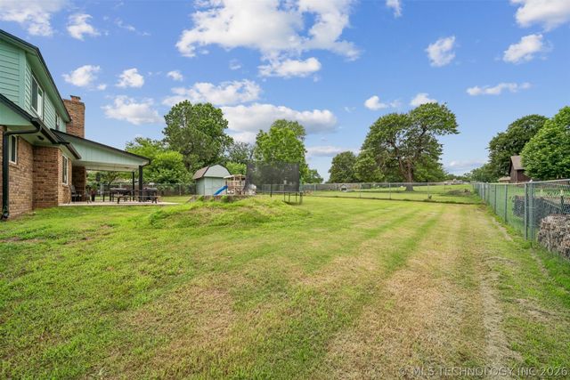 12652 S 276th East Avenue, Coweta, OK 74429
