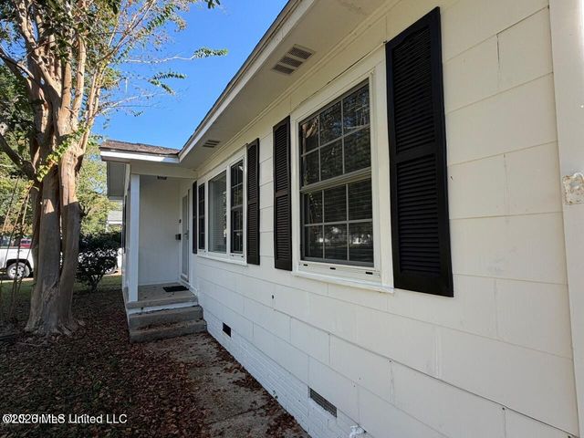 4000 Chamberlain Avenue, Gulfport, MS 39507