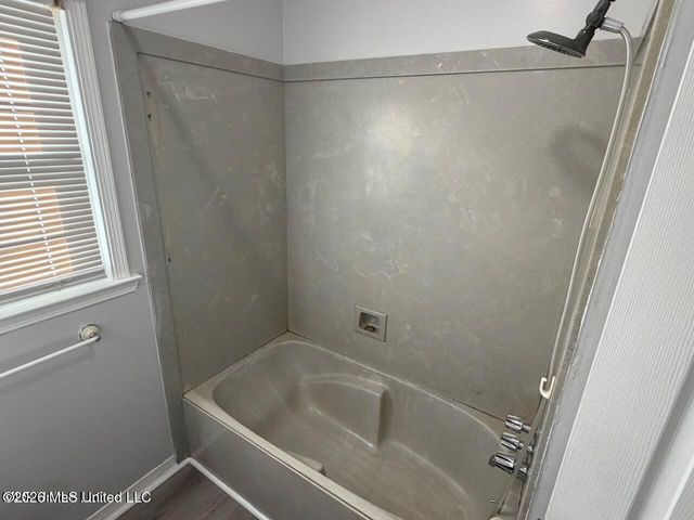 4000 Chamberlain Avenue, Gulfport, MS 39507