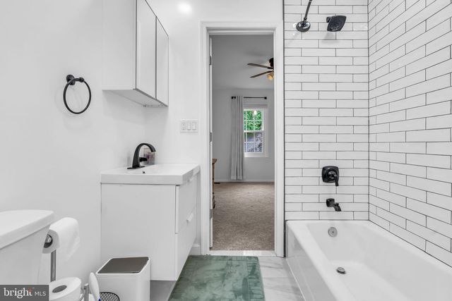 1606 MONTMORENCY DR, Vienna, VA 22182