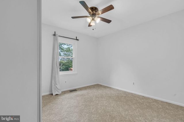 1606 MONTMORENCY DR, Vienna, VA 22182