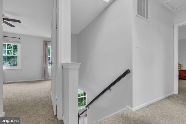 1606 MONTMORENCY DR, Vienna, VA 22182