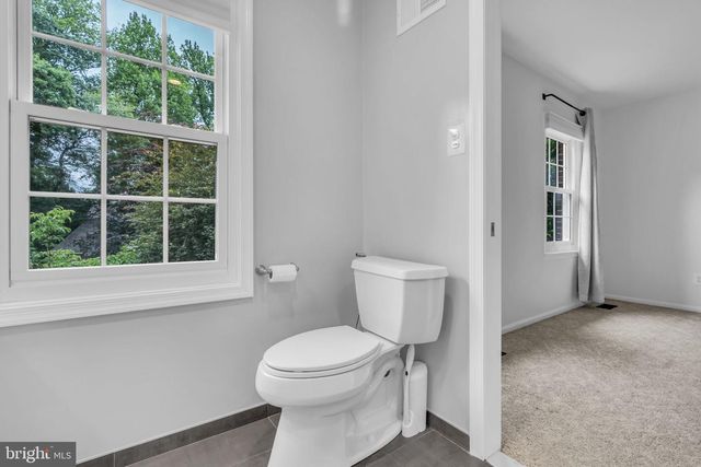 1606 MONTMORENCY DR, Vienna, VA 22182