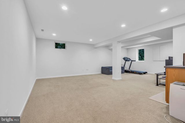 1606 MONTMORENCY DR, Vienna, VA 22182