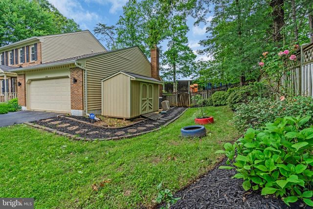 1606 MONTMORENCY DR, Vienna, VA 22182