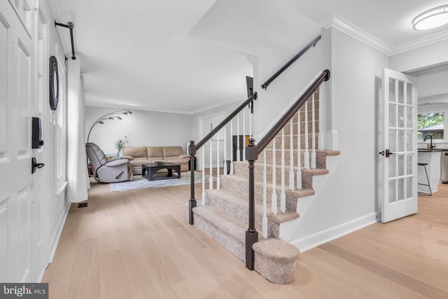 1606 MONTMORENCY DR, Vienna, VA 22182