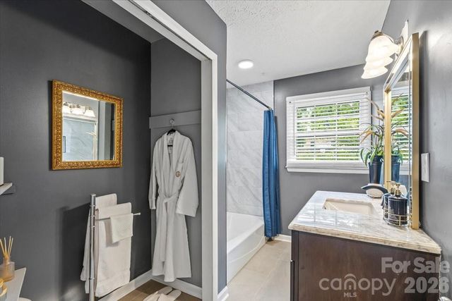 1527 Rhyne Street, Shelby, NC 28152