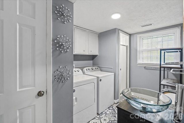 1527 Rhyne Street, Shelby, NC 28152