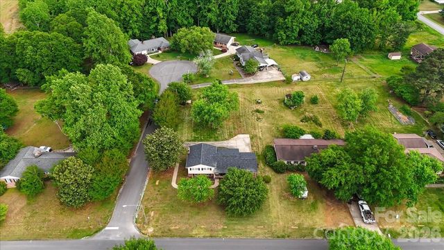 1527 Rhyne Street, Shelby, NC 28152