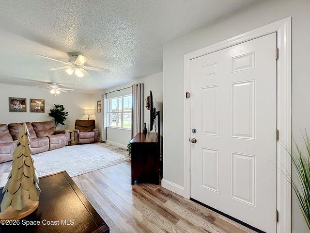 2149 Acacia Street NE, Palm Bay, FL 32905