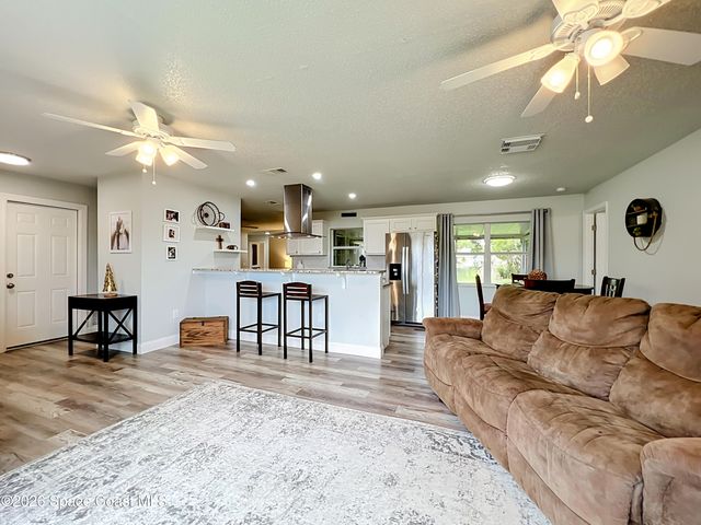 2149 Acacia Street NE, Palm Bay, FL 32905