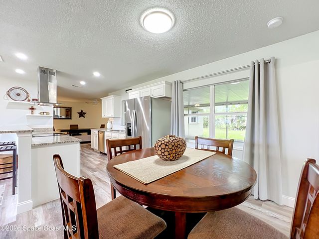 2149 Acacia Street NE, Palm Bay, FL 32905