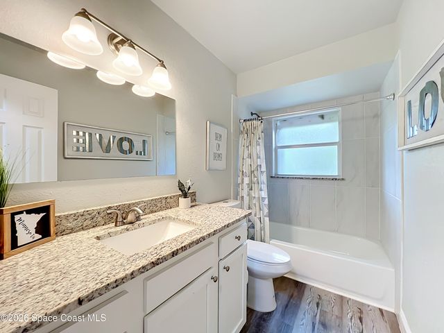2149 Acacia Street NE, Palm Bay, FL 32905