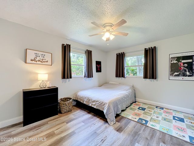 2149 Acacia Street NE, Palm Bay, FL 32905