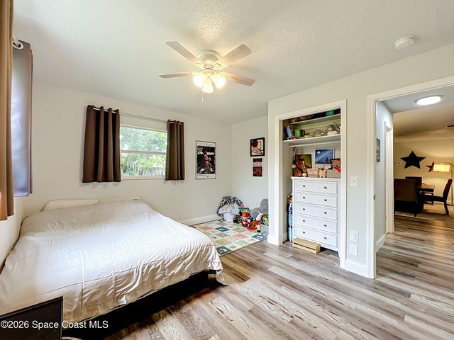 2149 Acacia Street NE, Palm Bay, FL 32905