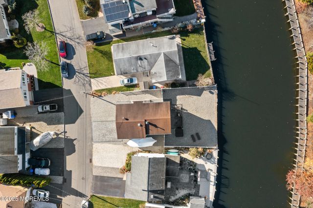 36 Lenape Trail, Brick, NJ 08724