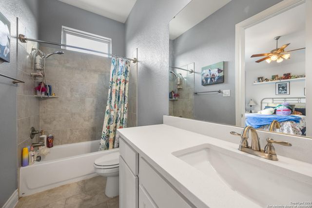 1968 Zinfandel, New Braunfels, TX 78132