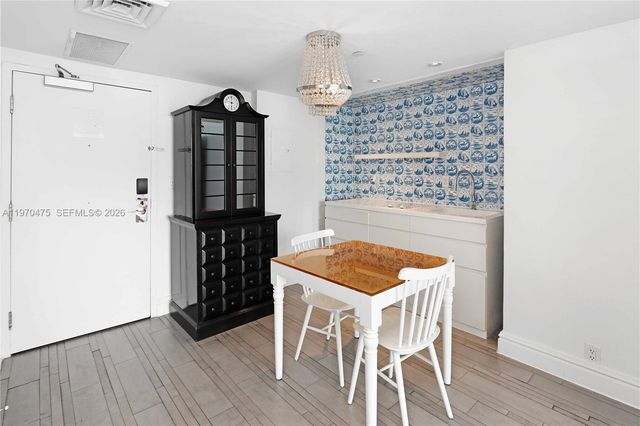 1100 West Ave 322, Miami Beach, FL 33139