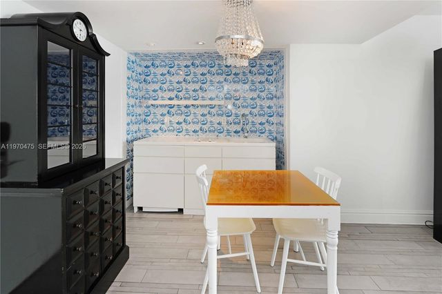 1100 West Ave 322, Miami Beach, FL 33139