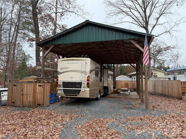 116 Muskhogean Way D74, Mount Gilead, NC 27306