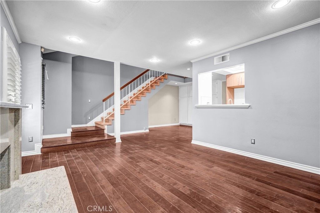 Image 10 of property listing at 2325 S Mira Court 140, Anaheim, CA 92802