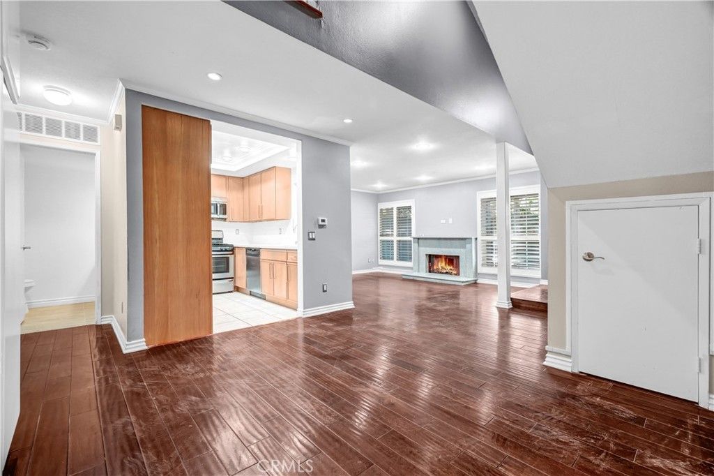 Image 16 of property listing at 2325 S Mira Court 140, Anaheim, CA 92802