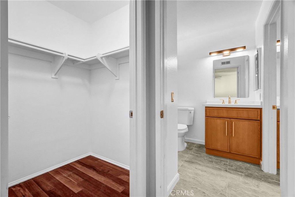 Image 27 of property listing at 2325 S Mira Court 140, Anaheim, CA 92802