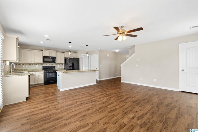 225 SARAH WAY, Kimberly, AL 35091